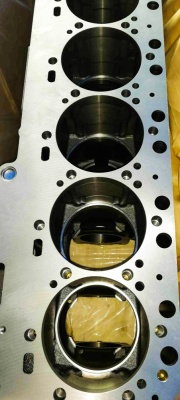 5260555 Блок цилиндров БЦ BLOCK CYLINDER Cummins QSL9, ISLe8.9 Взаимозаменяемые номера: 4946370, 5293407, 4993583, 5398551, 5293406, 4946371, 5293409